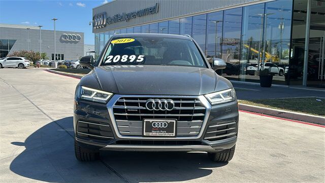 2019 Audi Q5 Premium Plus
