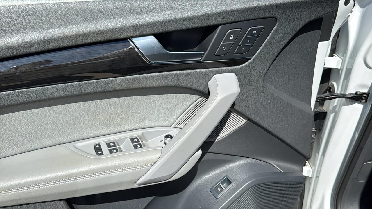 2019 Audi Q5 Premium Plus  Selma TX