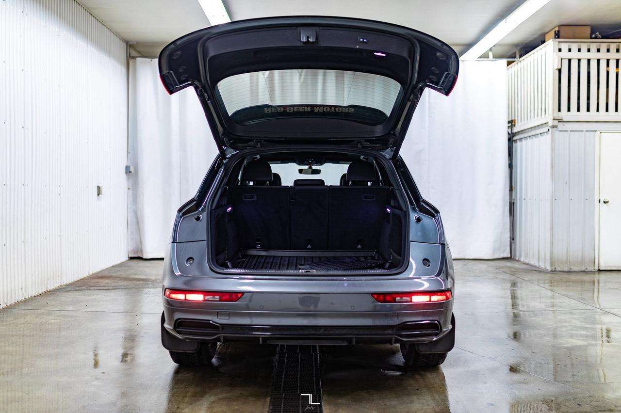 2019 Audi Q5 Quattro Technik S-Line Black Optics Leather Roof Nav Red Deer AB