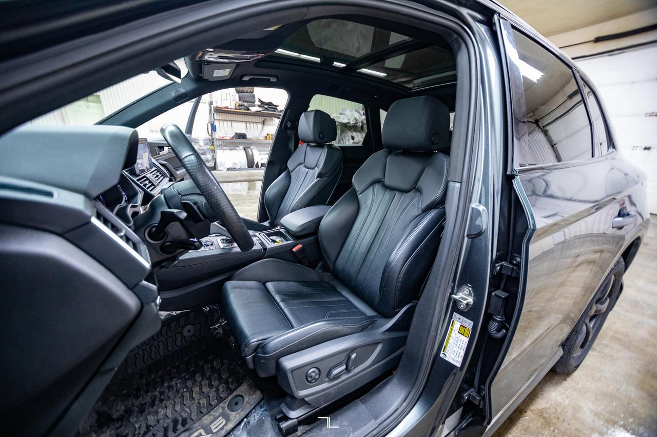 2019 Audi Q5 Quattro Technik S-Line Black Optics Leather Roof Nav Red Deer AB