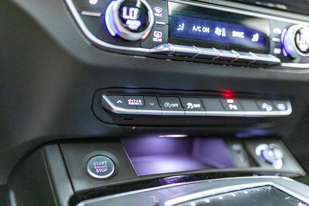 2019 Audi Q5 Quattro Technik S-Line Black Optics Leather Roof Nav Red Deer AB