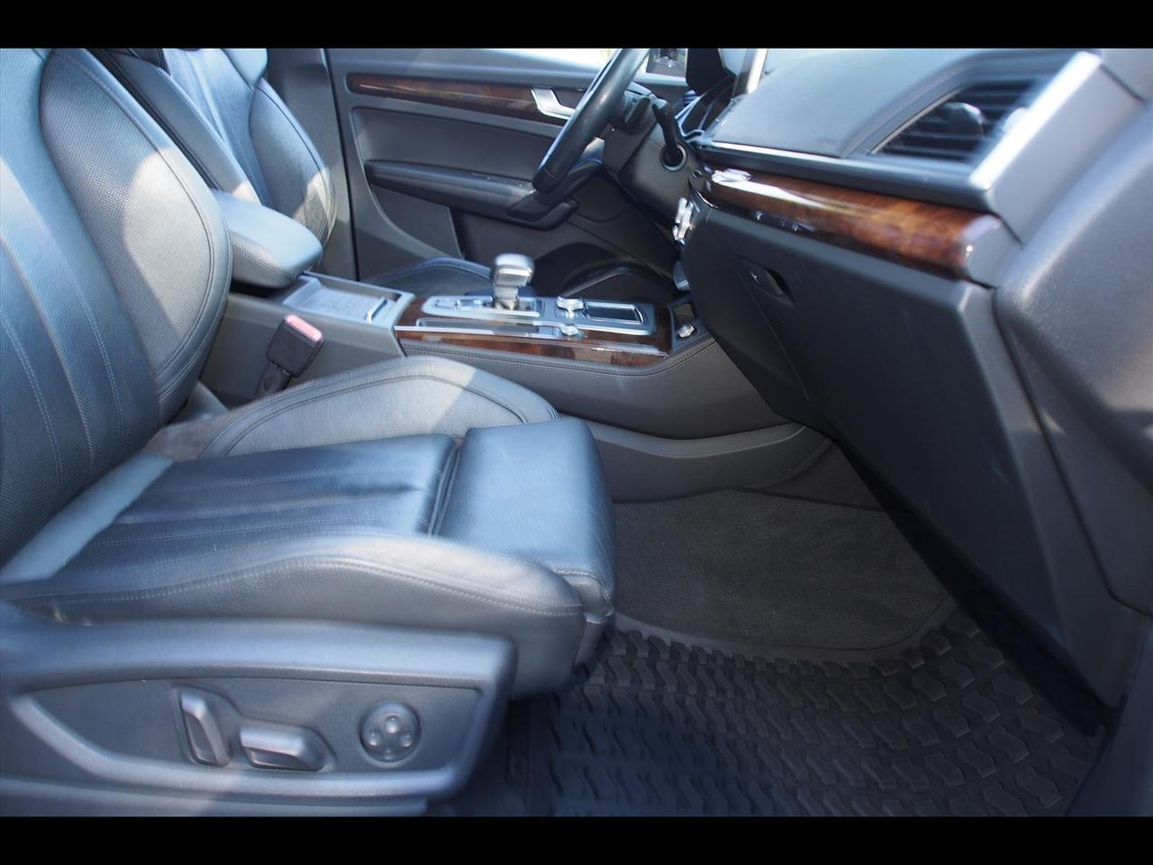2019 Audi Q5 quattro Premium Plus 45 TFSI