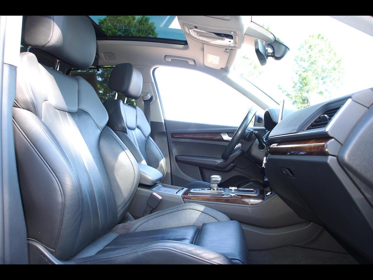 2019 Audi Q5 quattro Premium Plus 45 TFSI