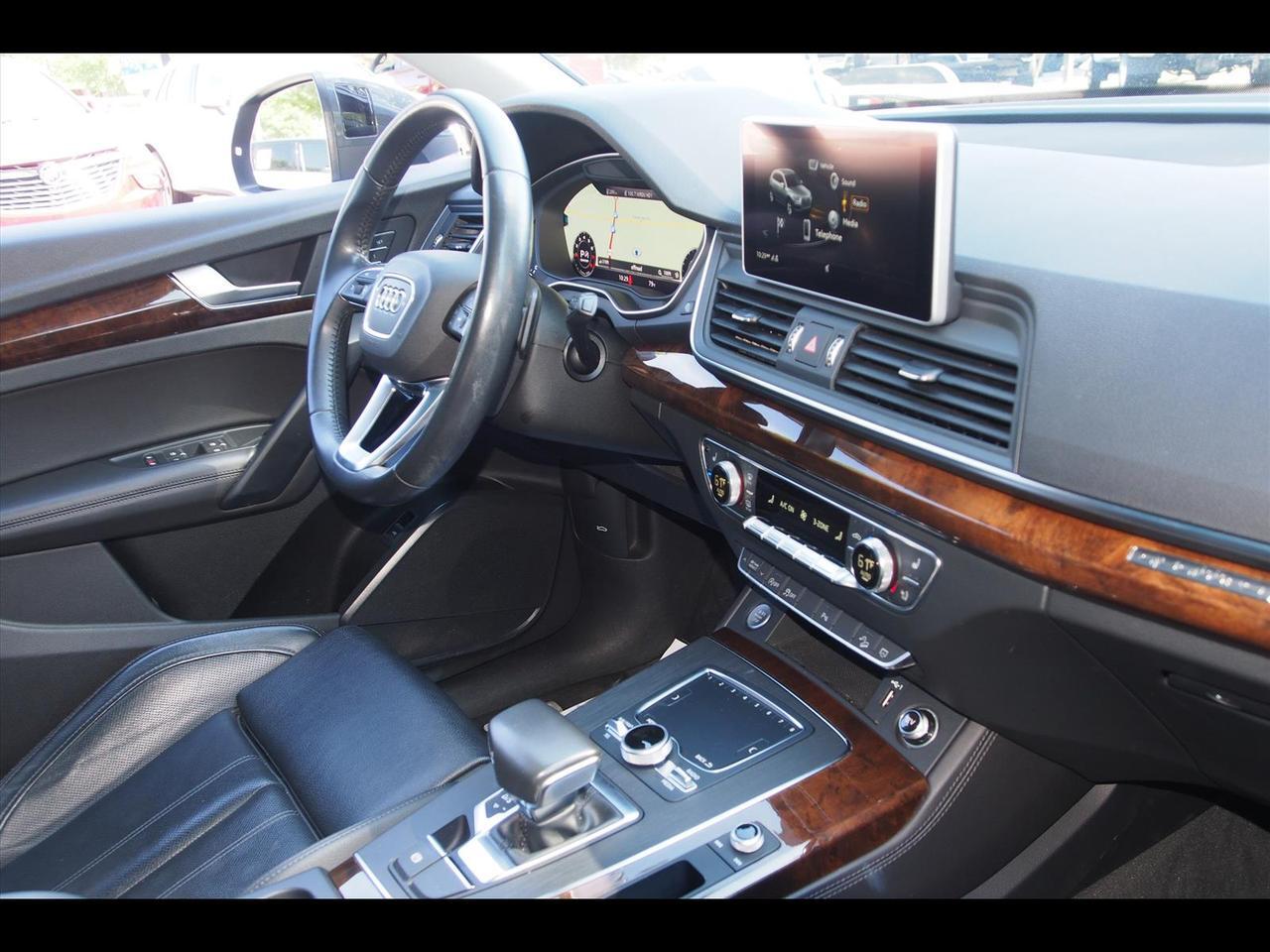 2019 Audi Q5 quattro Premium Plus 45 TFSI