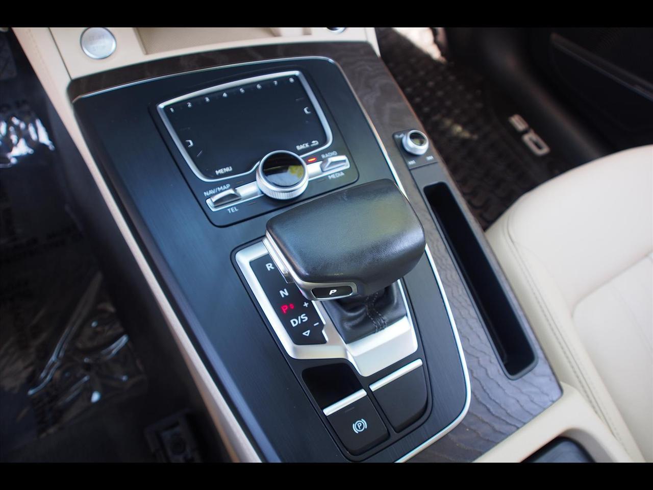 2019 Audi Q5 quattro Prestige 45 TFSI