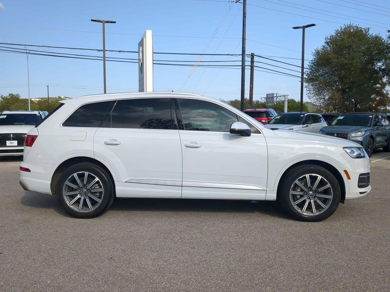 2019 Audi Q7 45 Premium