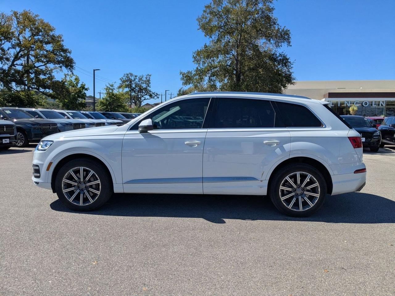 2019 Audi Q7 45 Premium