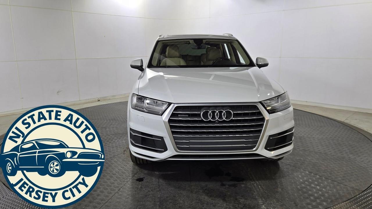 2019 Audi Q7 45 SE Premium Plus