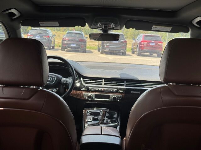 2019 Audi Q7 55 Premium photo 10