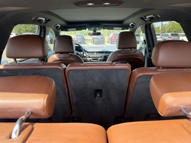 2019 Audi Q7 55 Premium photo 9