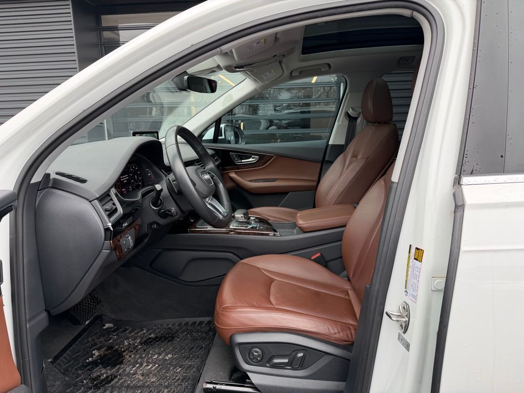 2019 Audi Q7 55 Premium Plus Orange MA