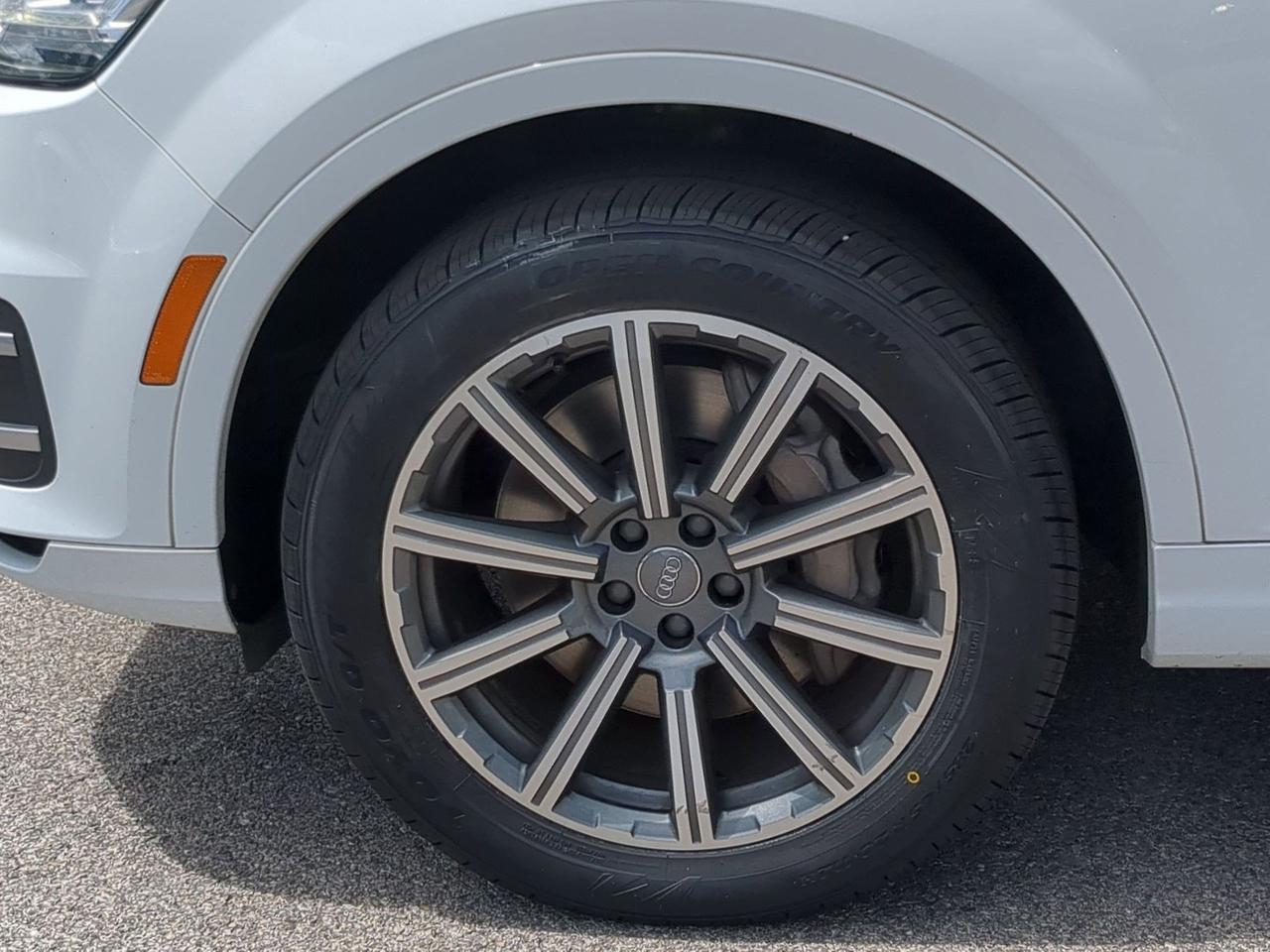 2019 Audi Q7 55 Premium Plus