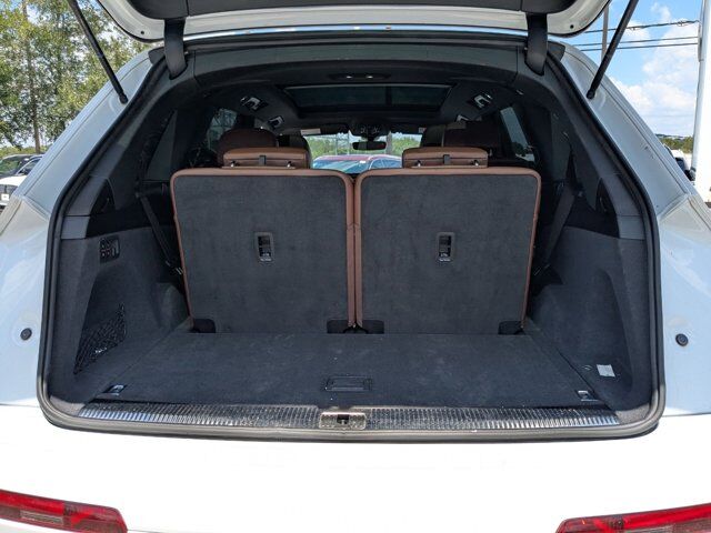 2019 Audi Q7 55 Premium Plus