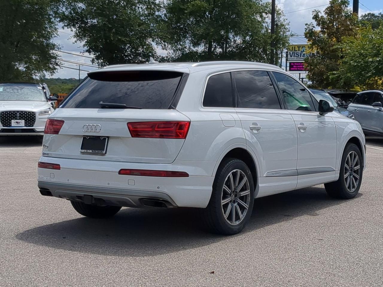 2019 Audi Q7 55 Premium Plus