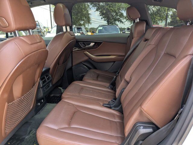 2019 Audi Q7 55 Premium Plus