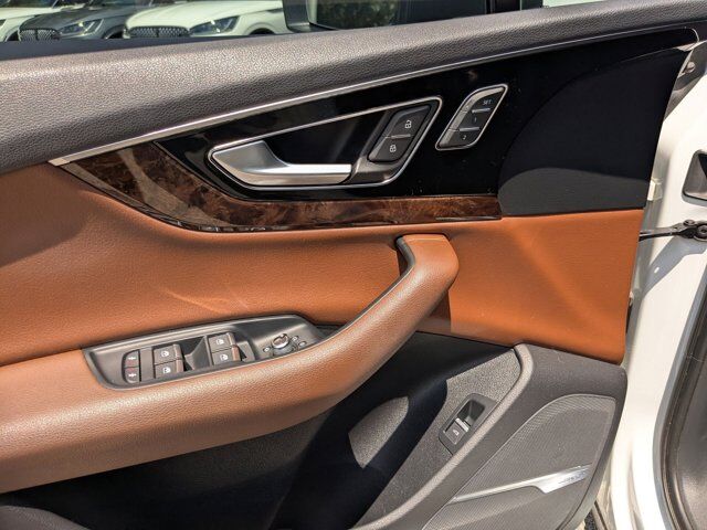 2019 Audi Q7 55 Premium Plus