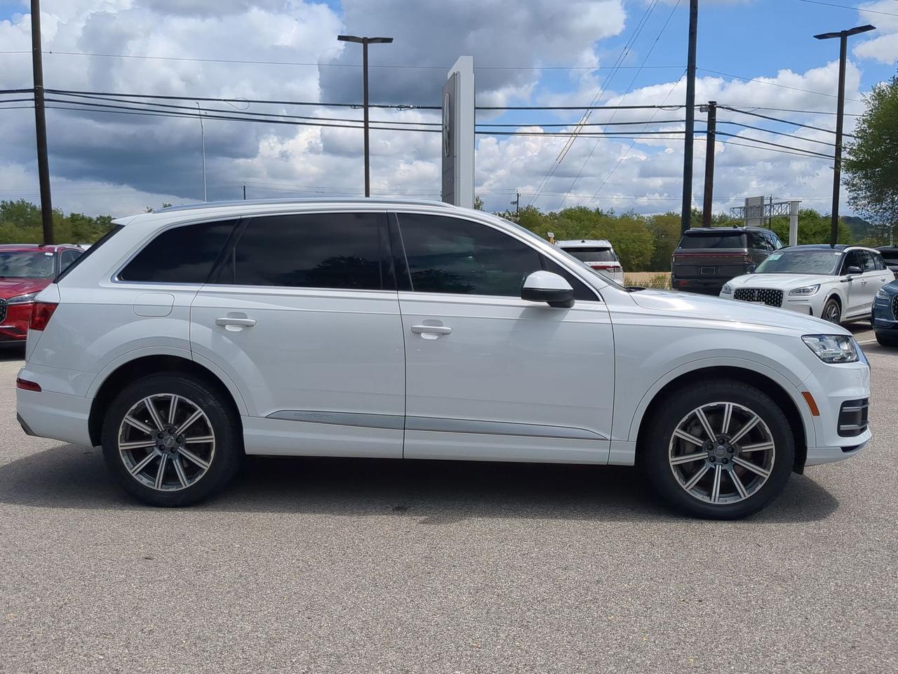 2019 Audi Q7 55 Premium Plus