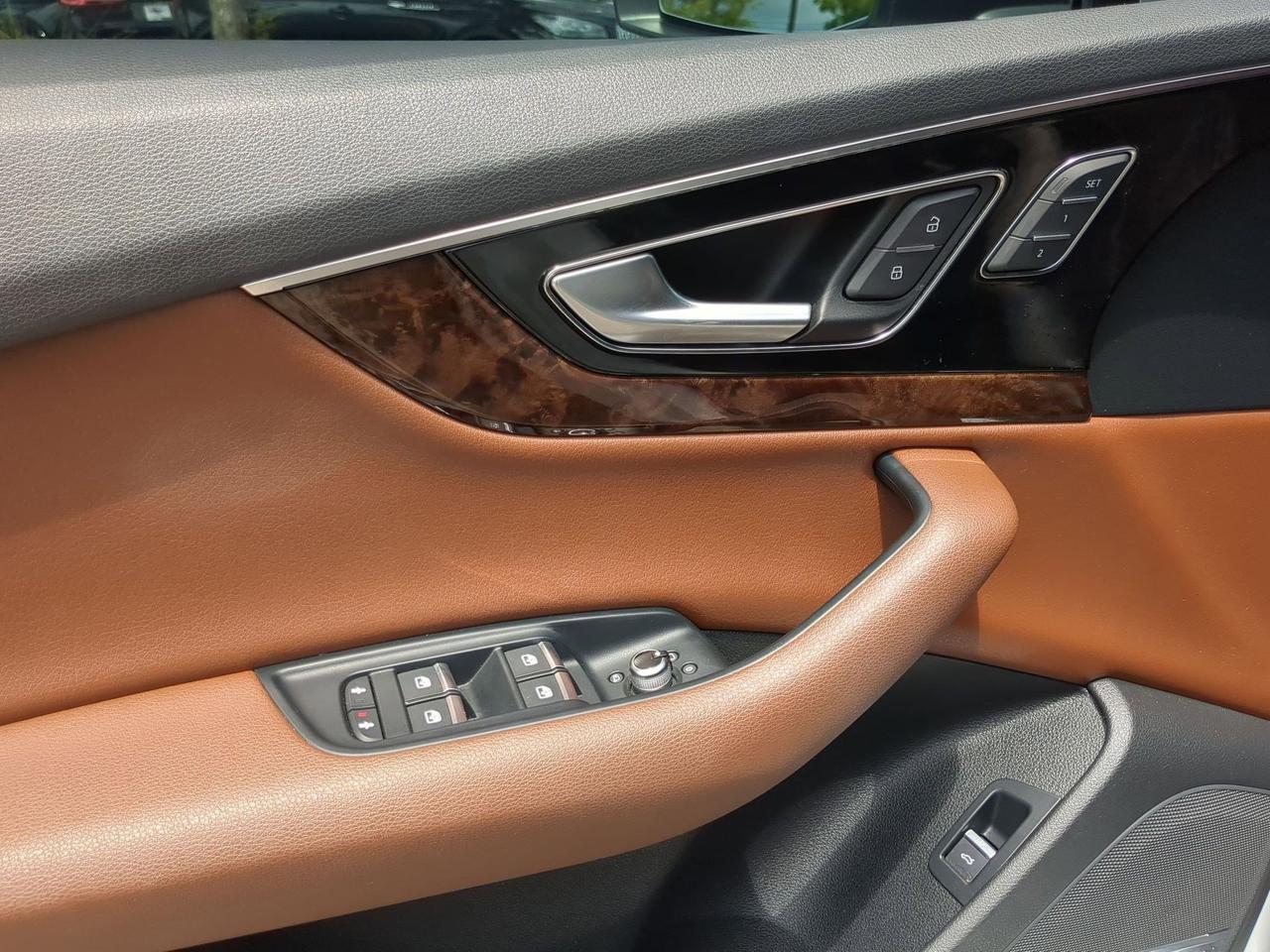 2019 Audi Q7 55 Premium Plus