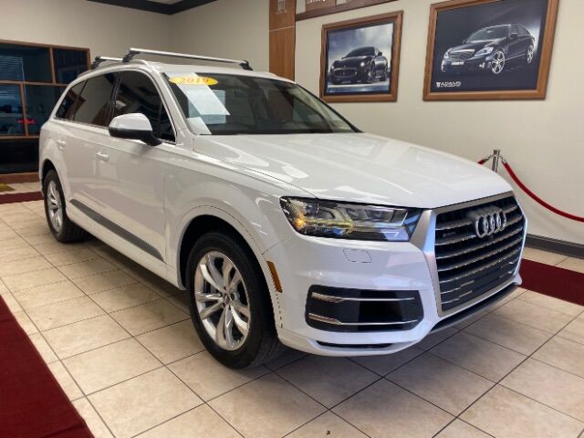 2019 Audi Q7 55 SE Premium Plus