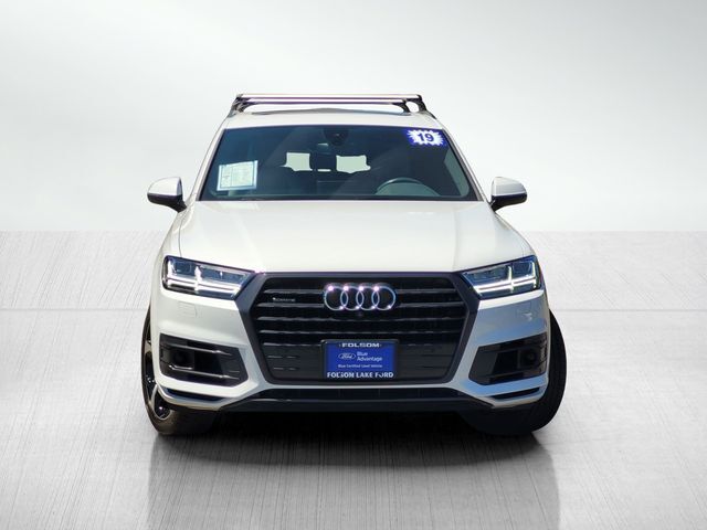 2019 Audi Q7 55 SE Premium Plus