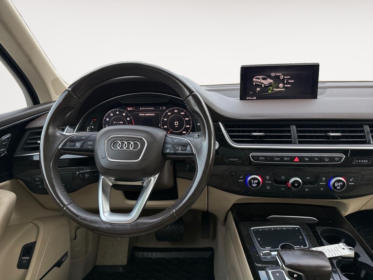 2019 Audi Q7 Premium Plus, HEATED SEATS, 2ND ROW HEATED, 3RD ROW, MOONROOF, UNIVERSAL GARAGE DOOR OPENER, BLUETOOTH, POWERED 3RD ROW, TOW PACKAGE, POWER MIRRORS, KEYLESS START, COME AND TEST DRIVE THIS AUDI Q7!