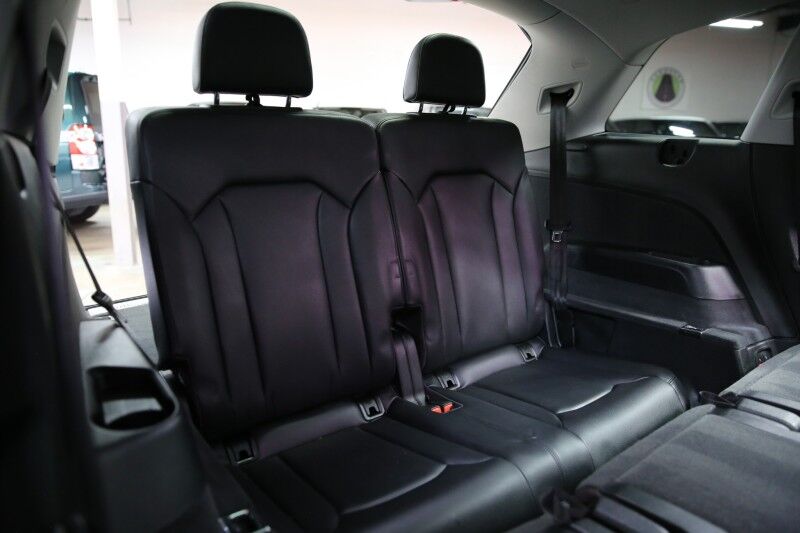 2019 Audi Q7 Premium Plus Plainview NY