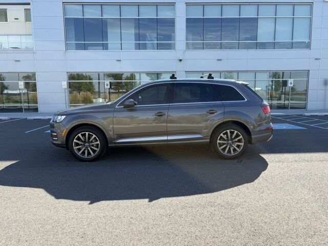 2019 Audi Q7 Premium Plus