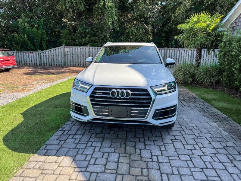 2019 Audi Q7 Premium