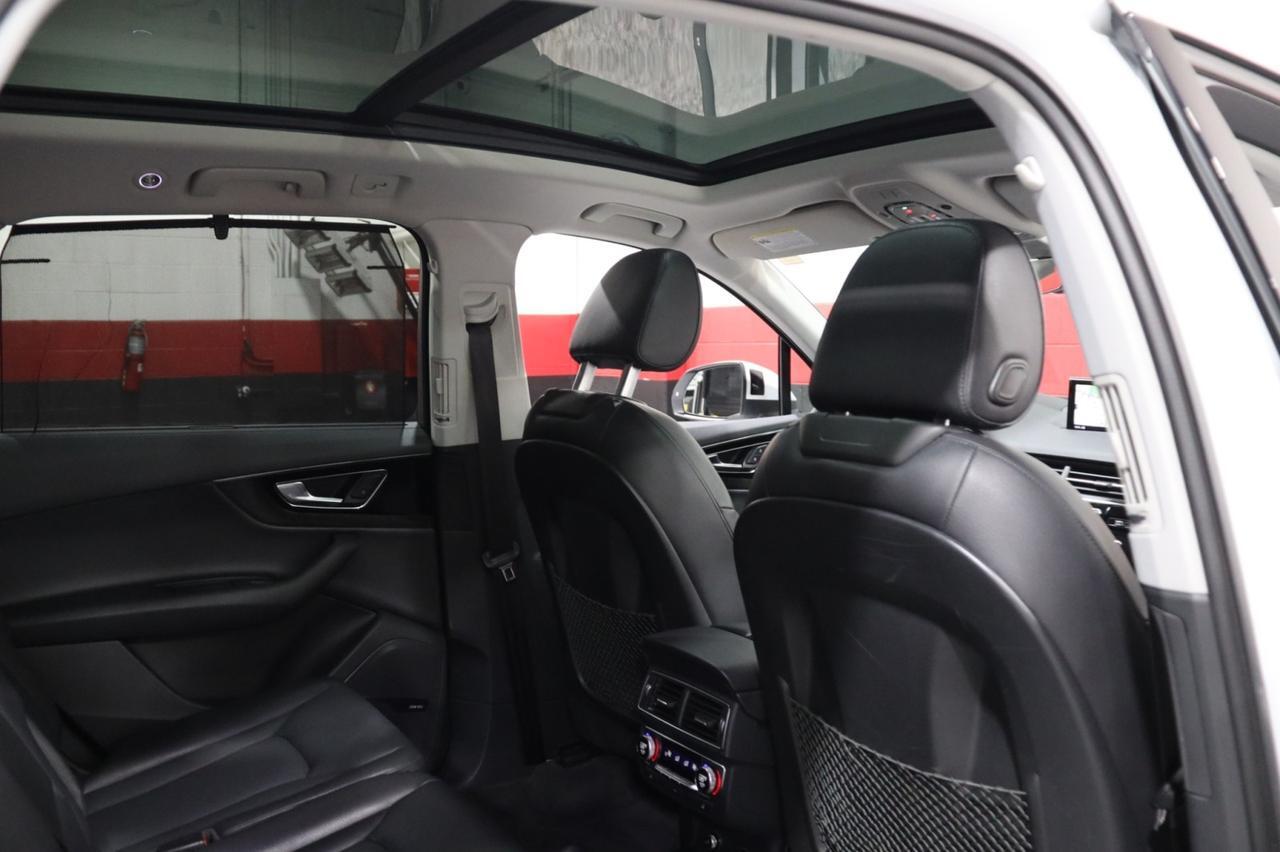 2019 Audi Q7 Prestige 4dr Suv Skokie IL