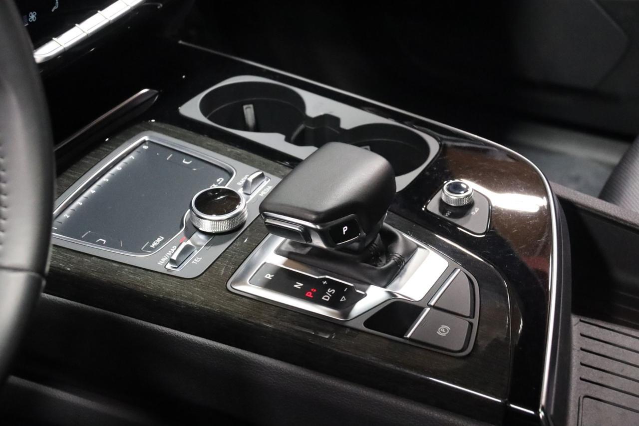 2019 Audi Q7 Prestige 55 TFSI Quattro 4dr Suv Skokie IL
