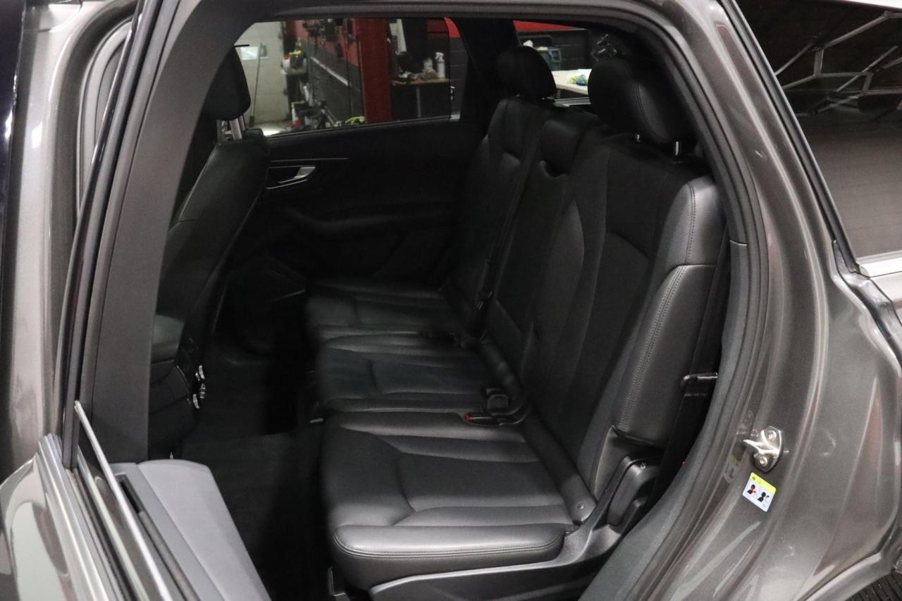 2019 Audi Q7 Prestige 55 TFSI Quattro 4dr Suv Skokie IL