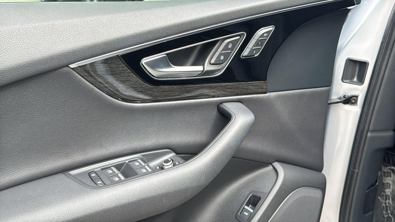 2019 Audi Q7 Prestige  Selma TX