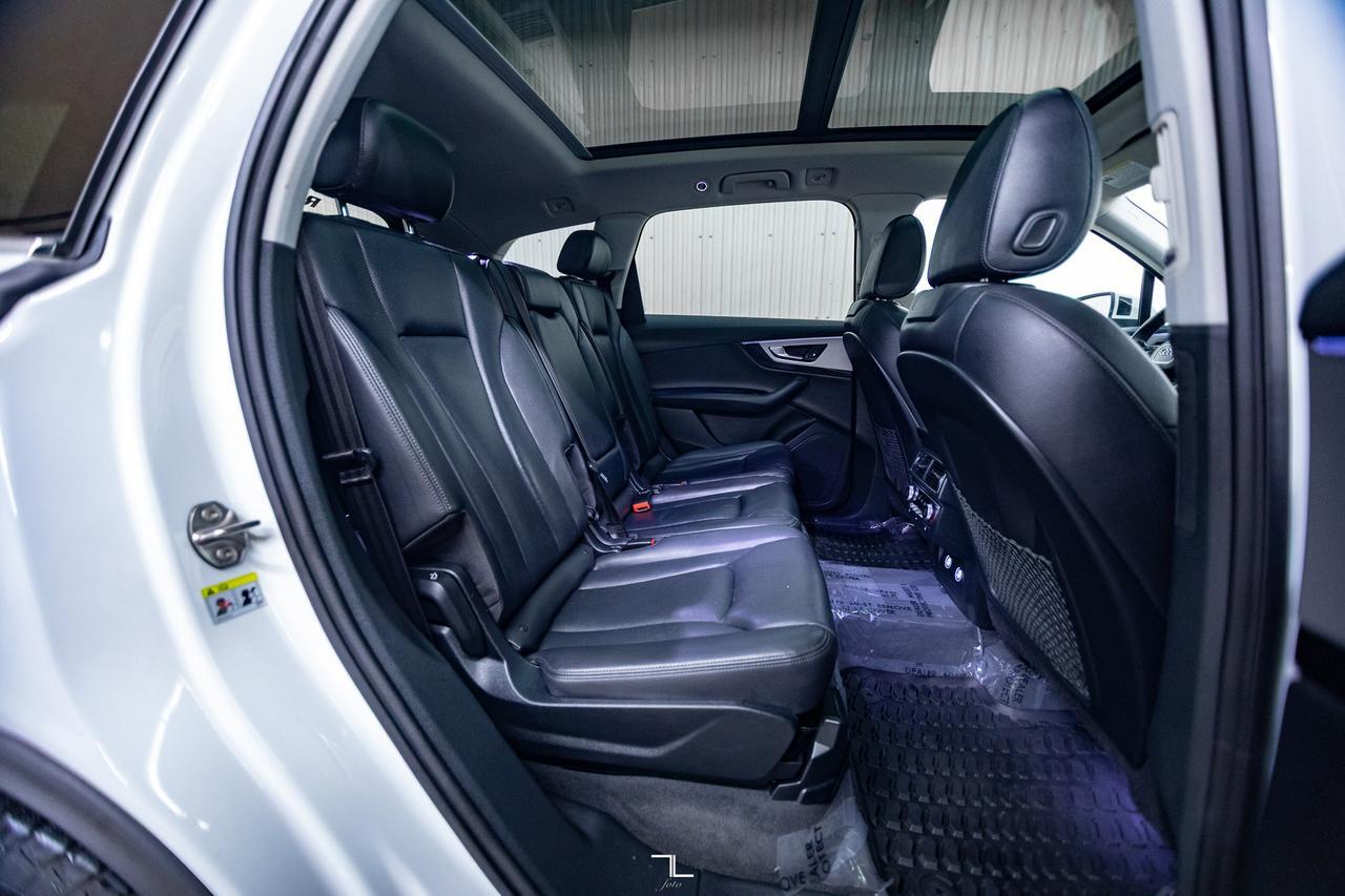2019 Audi Q7 Quattro Progressiv Leather Roof Nav BCam Red Deer AB