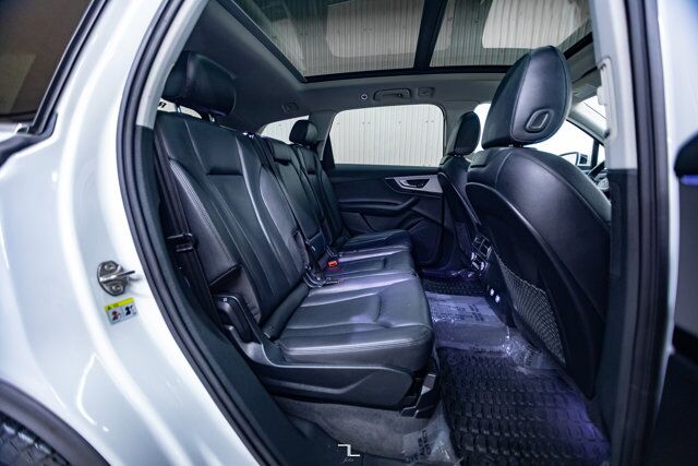 2019 Audi Q7 Quattro Progressiv Leather Roof Nav BCam Red Deer AB