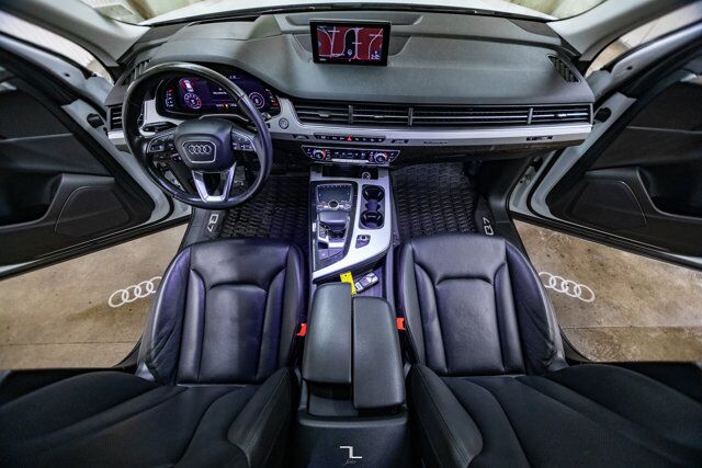 2019 Audi Q7 Quattro Progressiv Leather Roof Nav BCam Red Deer AB