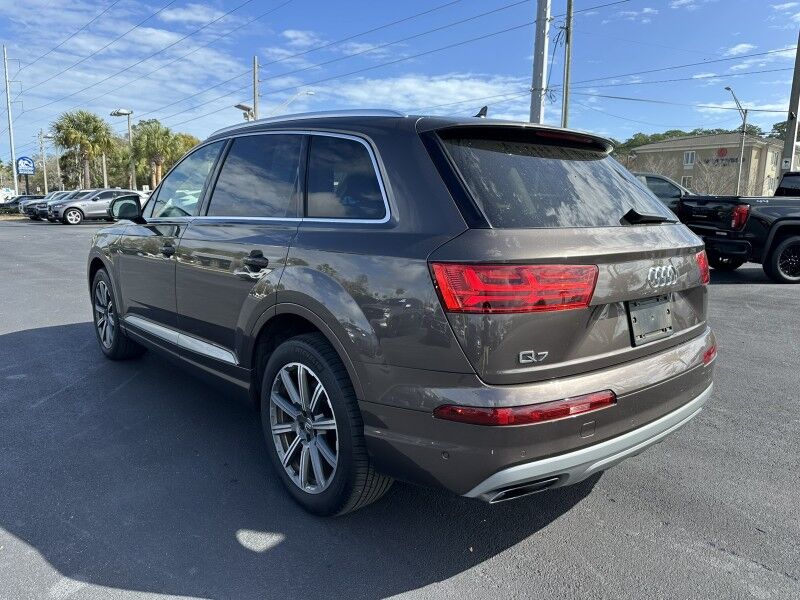 2019 Audi Q7 SE Premium Plus