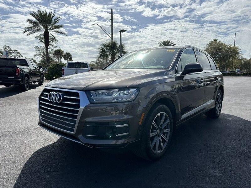 2019 Audi Q7 SE Premium Plus