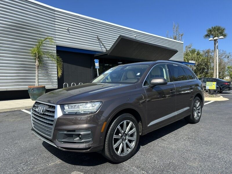 2019 Audi Q7 SE Premium Plus