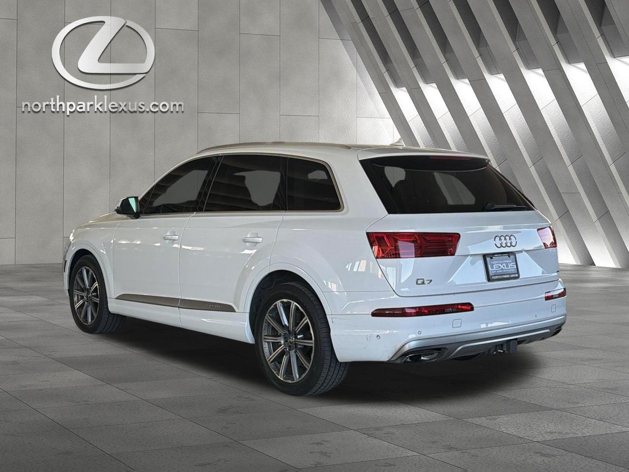 2019 Audi Q7 SE Premium Plus