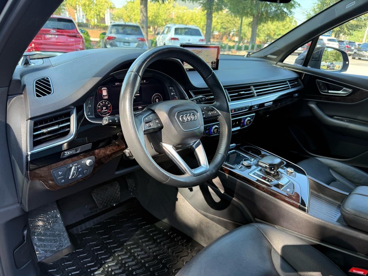 2019 Audi Q7 quattro Prestige 55 TFSI
