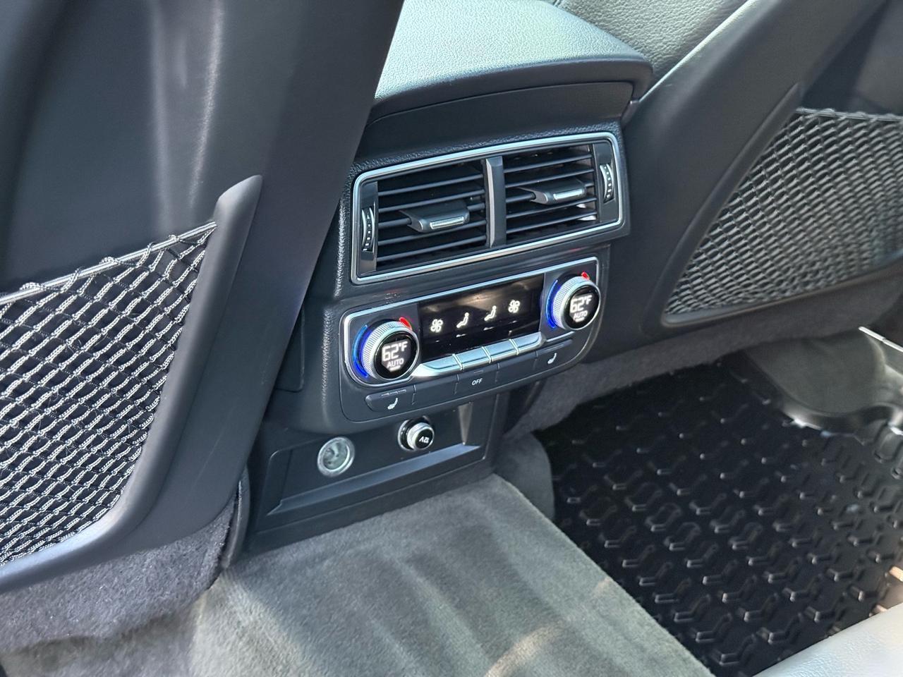 2019 Audi Q7 quattro Prestige 55 TFSI