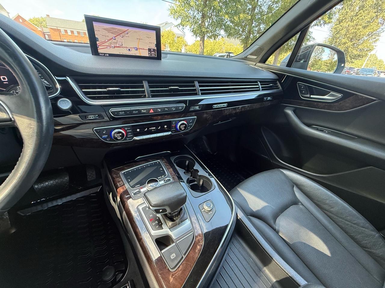 2019 Audi Q7 quattro Prestige 55 TFSI