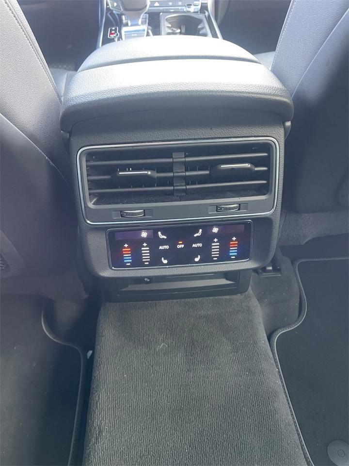 2019 Audi Q8 3.0T Premium Plus Orange MA