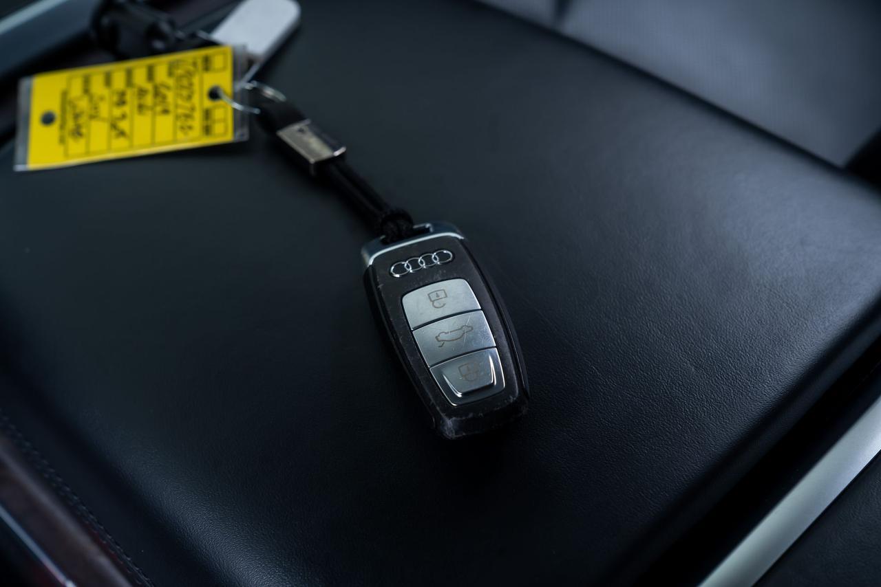 2019 Audi Q8 3.0T Prestige Luxury Package / Extended Leather Package Portland OR