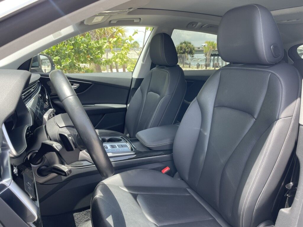 2019 Audi Q8 PREMIUM PLUS~ONLINE FINANCE~AUTO START/STOP~CAMERA SYSTEM~COOLED SEATS~HEATED SIDE MIRRORS~LEATHER SEATS~MEMORIZED SEAT SETTINGS~PANORAMIC MOONROOF / SUNROOF~PARKING SENSORS~PREMIUM SOUND SYSTEM Sarasota FL