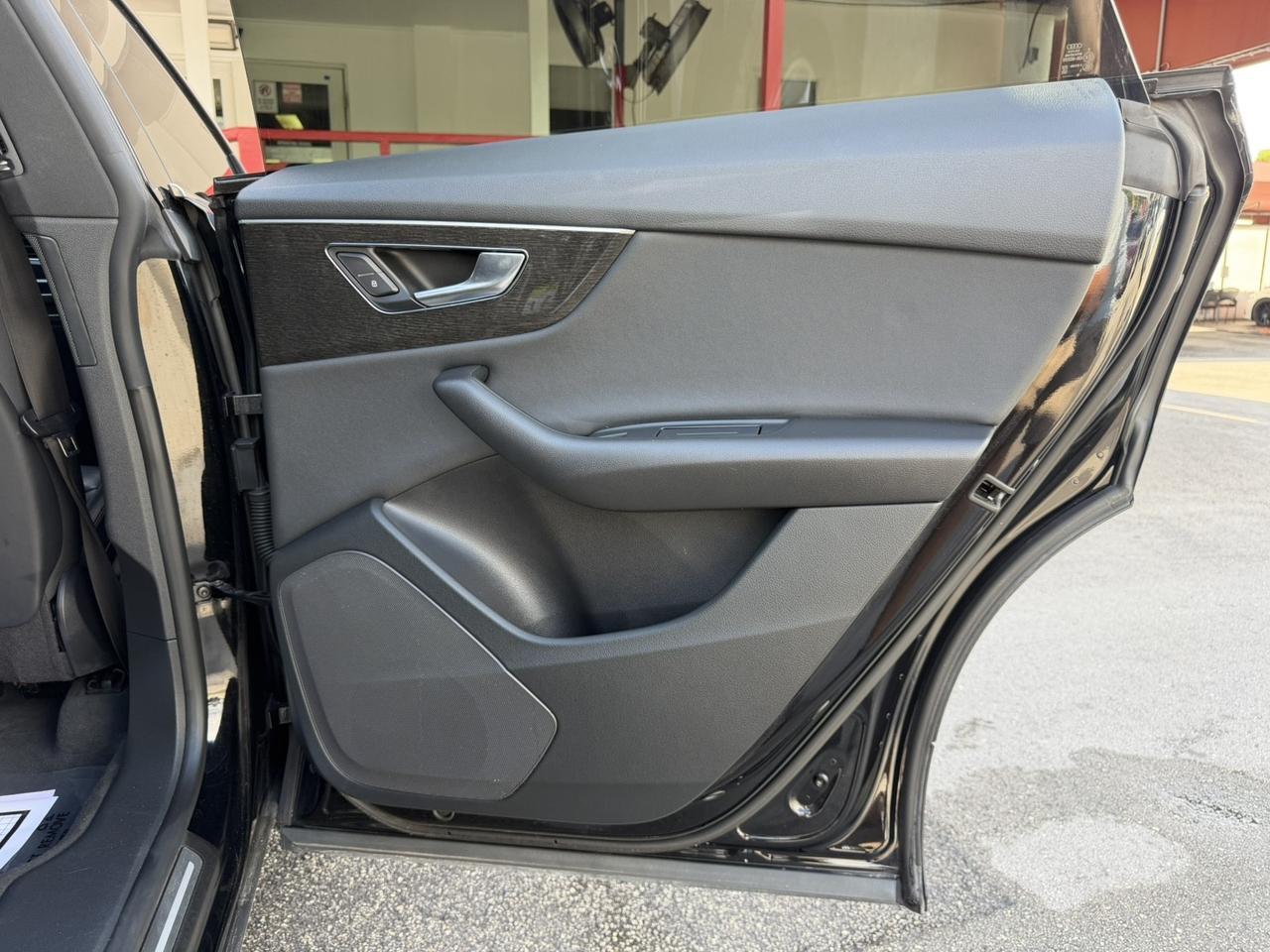 2019 Audi Q8 Premium Hollywood FL