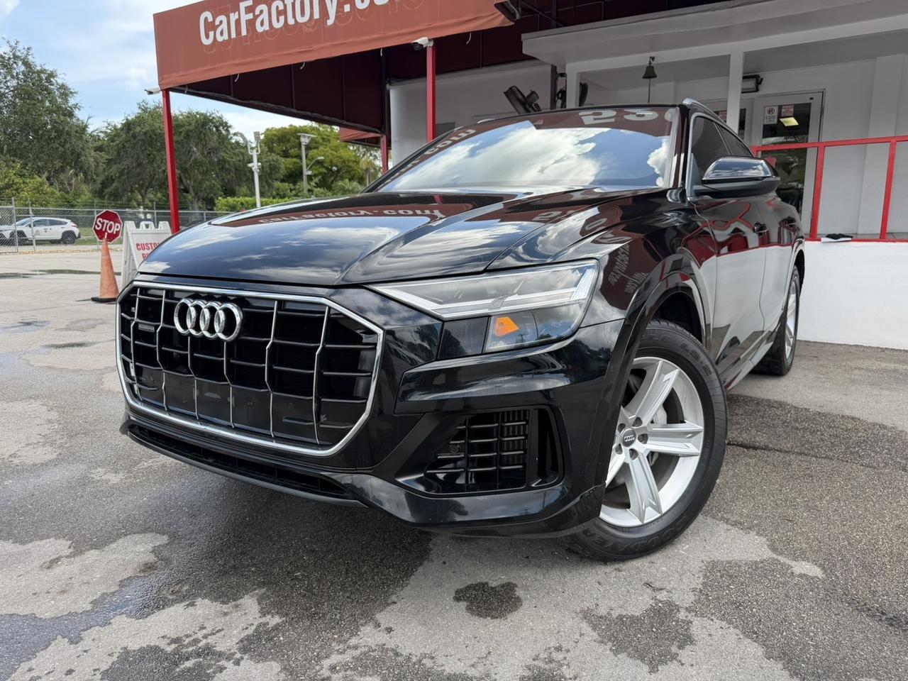 2019 Audi Q8 Premium
