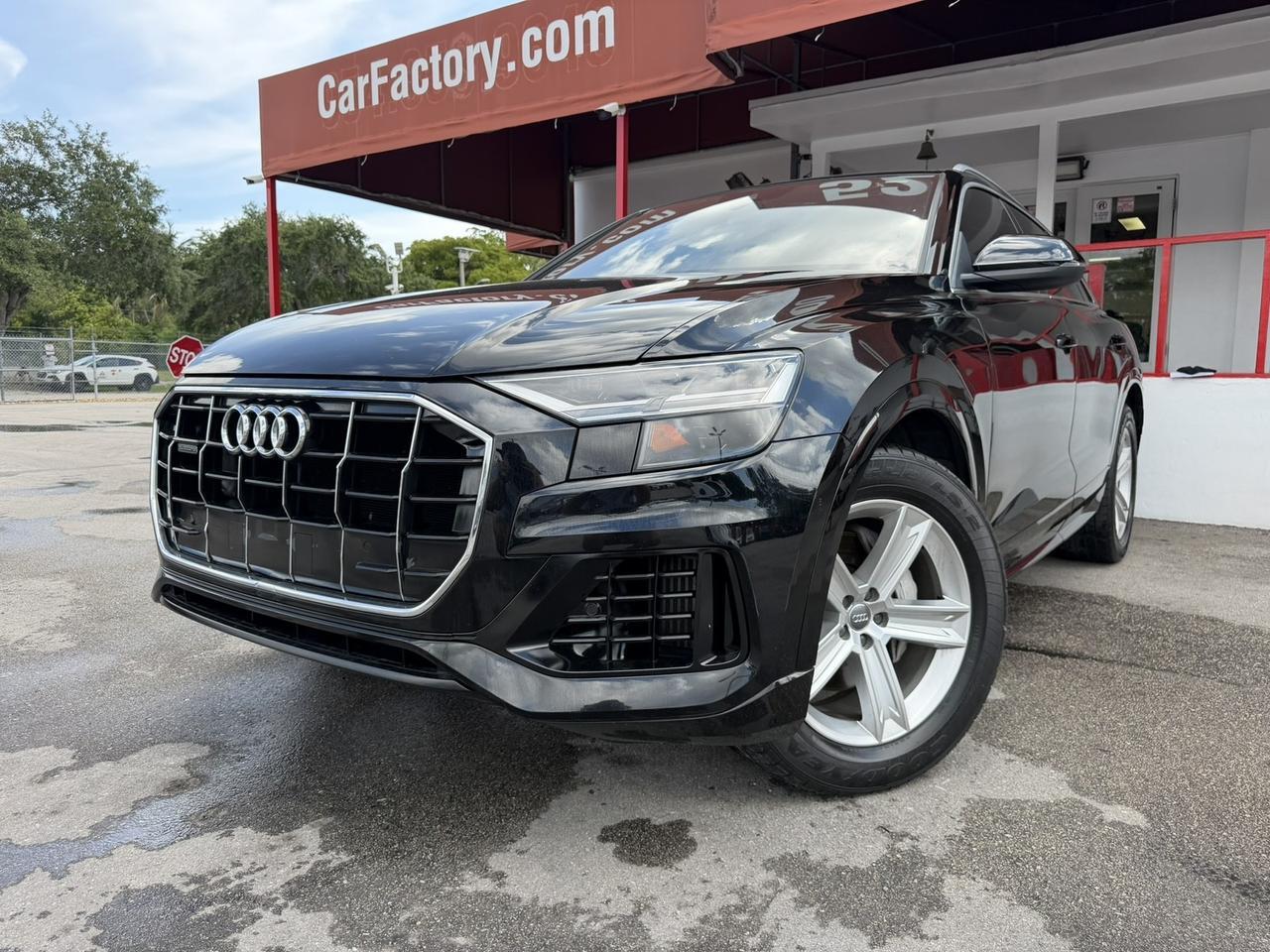 2019 Audi Q8 Premium