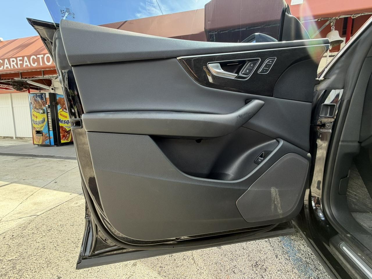 2019 Audi Q8 Premium Miami FL