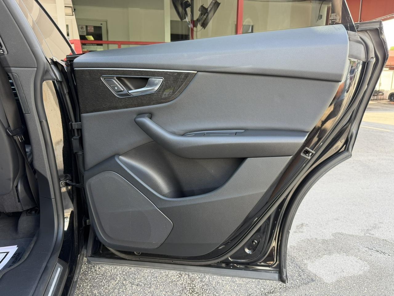 2019 Audi Q8 Premium Miami FL